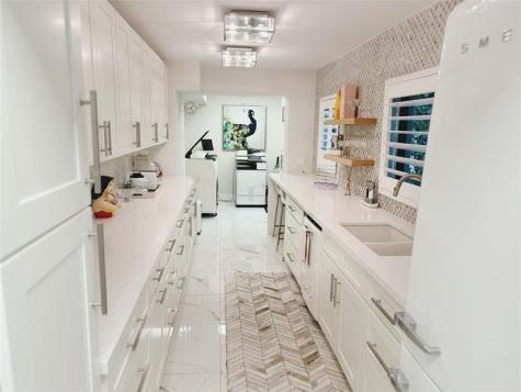 301 SW 7th Street Fort Lauderdale FL 33315