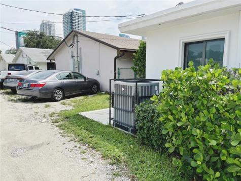 301 SW 7th Street Fort Lauderdale FL 33315