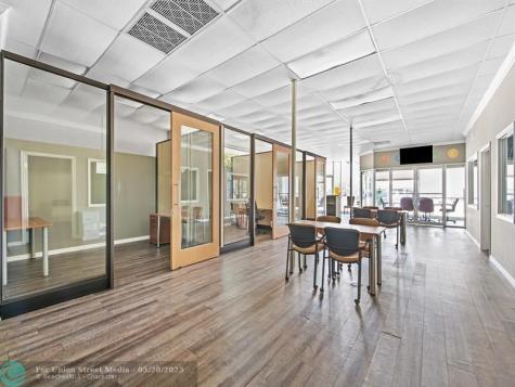 2700 E Oakland Park Boulevard Fort Lauderdale FL 33306