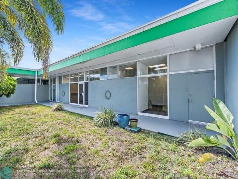 2700 E Oakland Park Boulevard Fort Lauderdale FL 33306