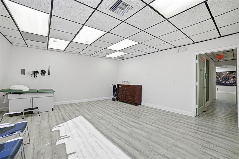 2929 N University Drive Coral Springs FL 33065