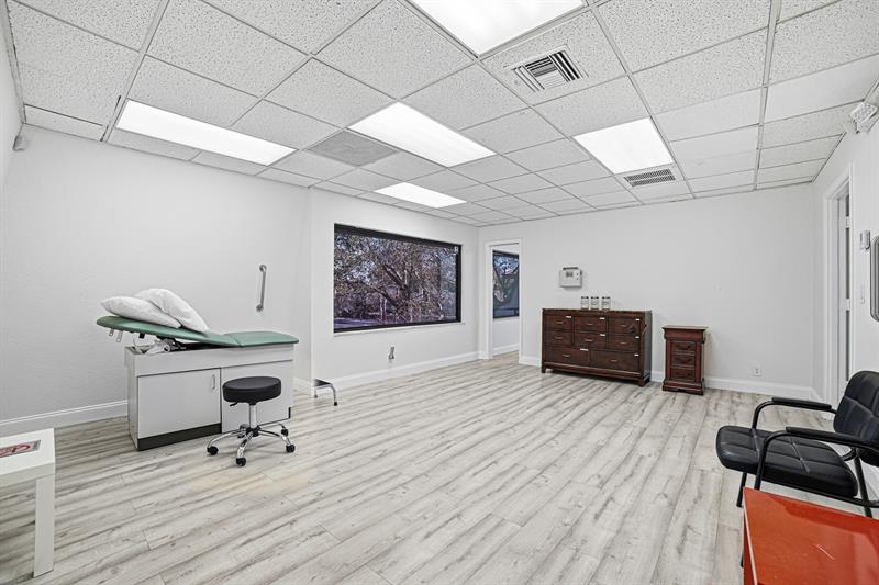 2929 N University Drive Coral Springs FL 33065