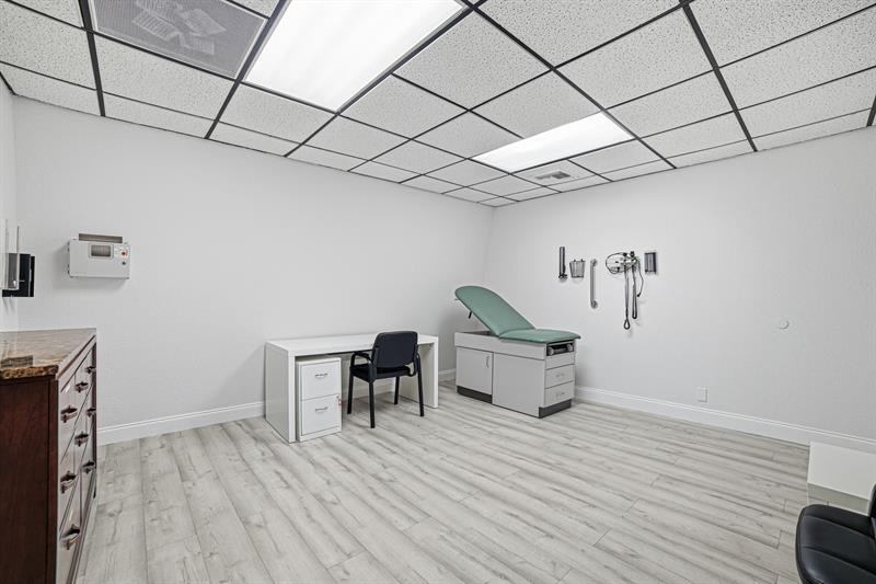 2929 N University Drive Coral Springs FL 33065