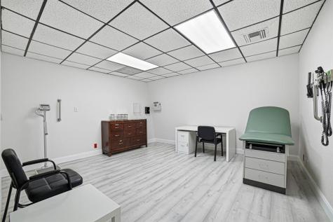 2929 N University Drive Coral Springs FL 33065