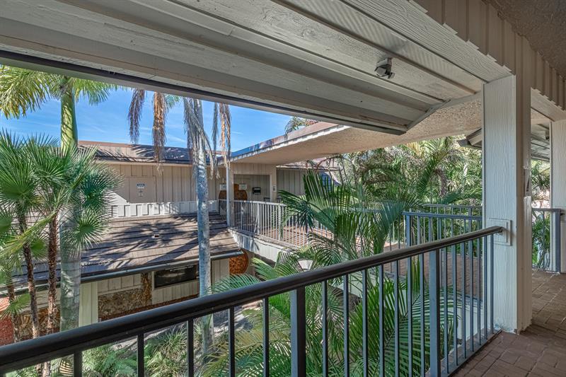 2929 N University Drive Coral Springs FL 33065