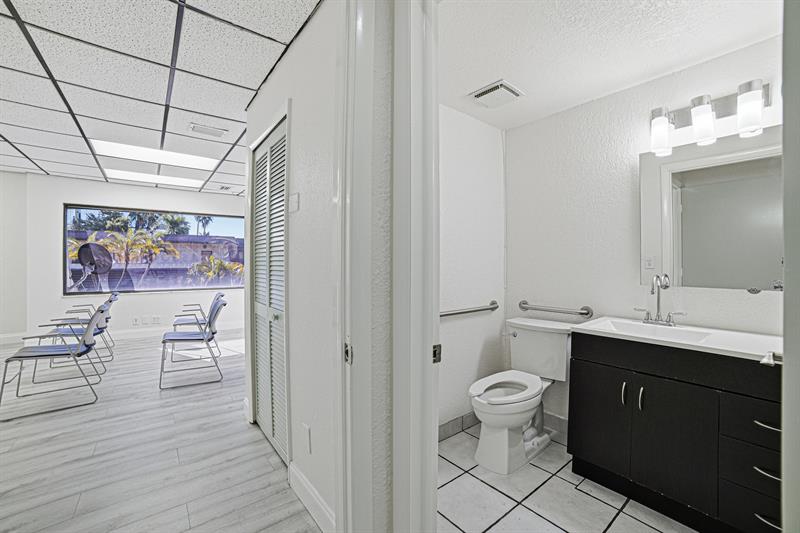 2929 N University Drive Coral Springs FL 33065