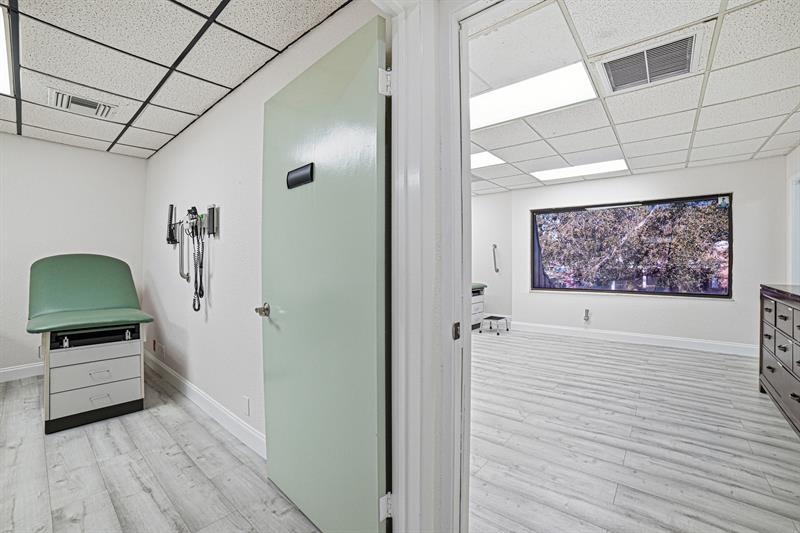 2929 N University Drive Coral Springs FL 33065