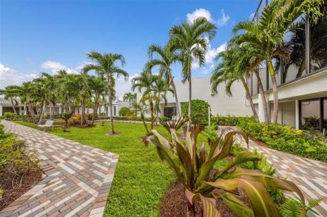 2001 W Cypress Creek Road Fort Lauderdale FL 33309