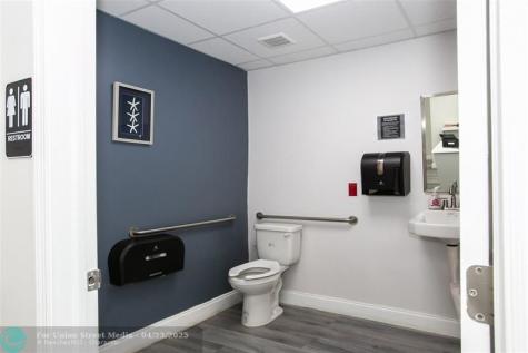 1500 N University Drive Coral Springs FL 33071