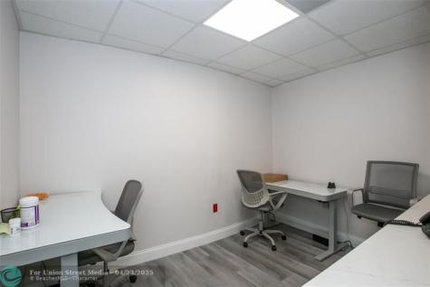 1500 N University Drive Coral Springs FL 33071