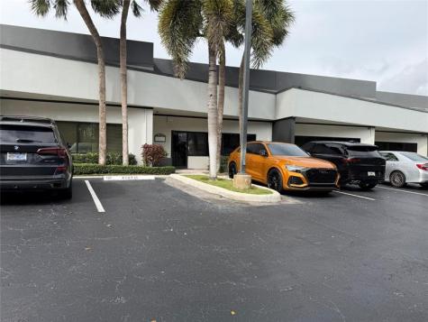 1239 E Newport Center Drive Deerfield Beach FL 33442