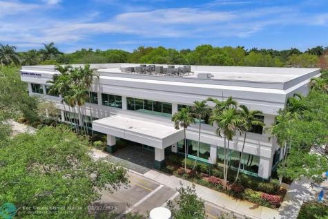 2690 Weston Road Weston FL 33331