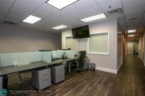 2690 Weston Road Weston FL 33331