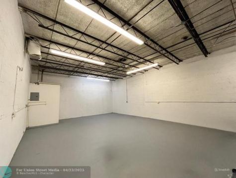 1421-D SW 12th Avenue Pompano Beach FL 33069