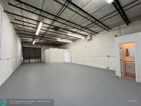 1421-D SW 12th Avenue Pompano Beach FL 33069