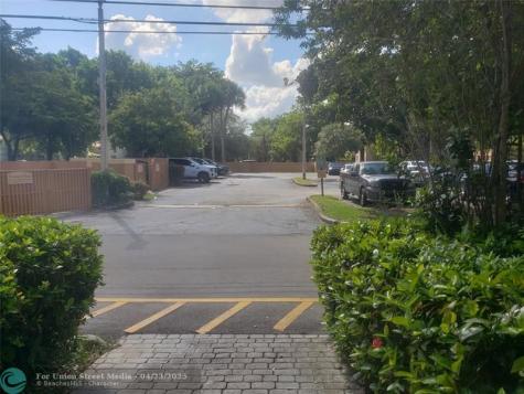 1853 N University Drive Coral Springs FL 33071