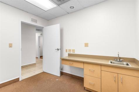 2466 E Commercial Boulevard Fort Lauderdale FL 33308