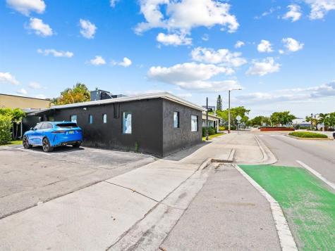 700 NE 13th Street Fort Lauderdale FL 33304