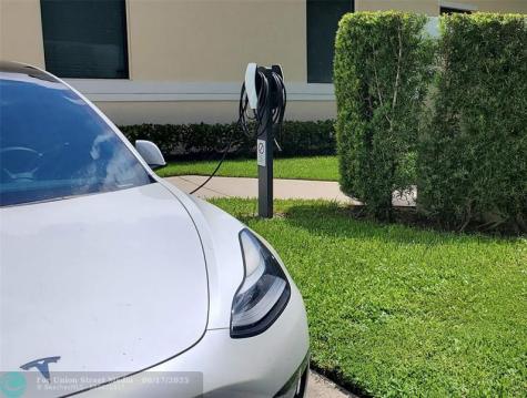 11776 W Sample Road Coral Springs FL 33065