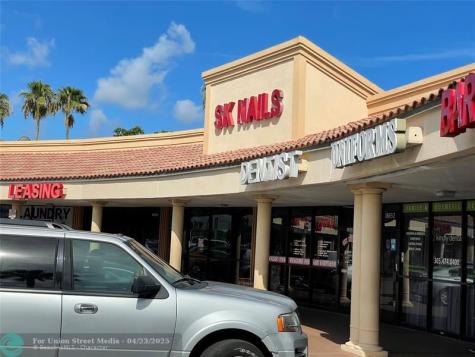 18606 NW 67th Avenue Hialeah FL 33015