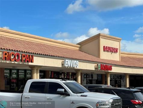 18606 NW 67th Avenue Hialeah FL 33015