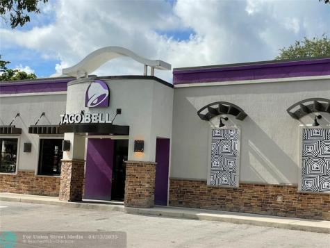 18606 NW 67th Avenue Hialeah FL 33015