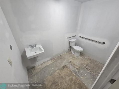 101 N State Road 7 Margate FL 33063