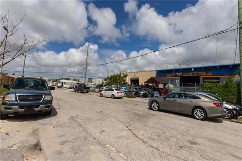669 NW 26th Street Miami FL 33127