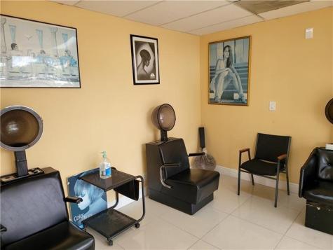Road 7 Lauderdale Lakes FL 33319