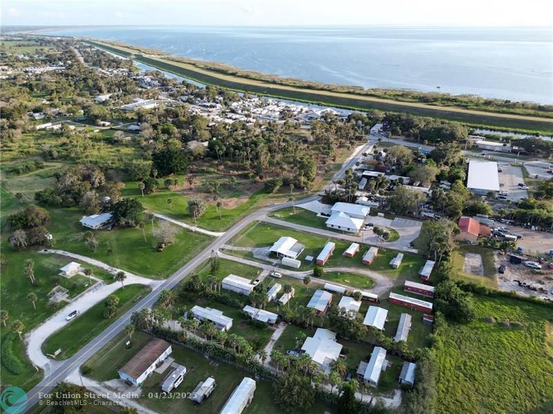 3431 SE 38th Avenue Okeechobee FL 34974