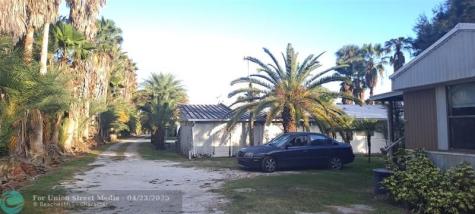 3431 SE 38th Avenue Okeechobee FL 34974