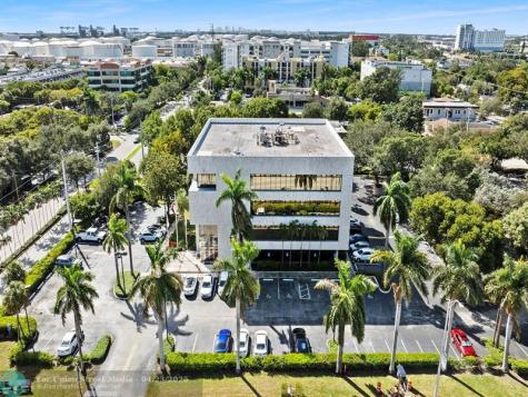 910 SE 17th Street Fort Lauderdale FL 33316
