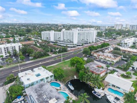 2716 NE 14th Street Causeway Pompano Beach FL 33062