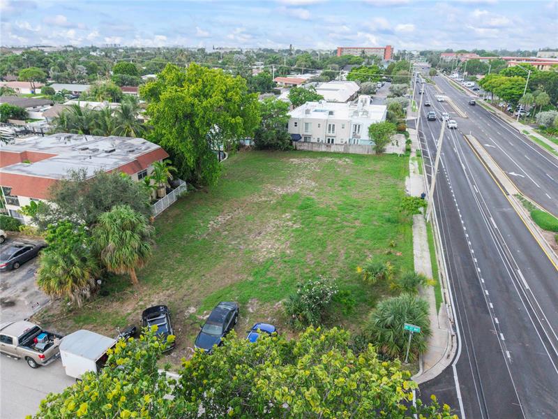 2716 NE 14th Street Causeway Pompano Beach FL 33062