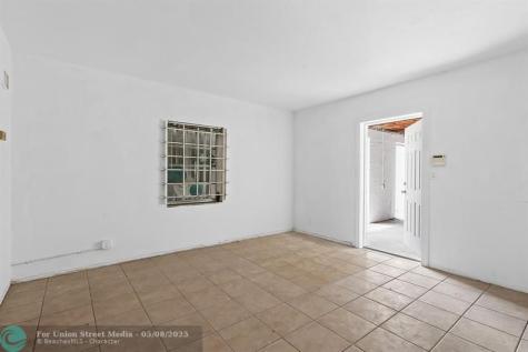 804-810 NE 4th Avenue Fort Lauderdale FL 33304