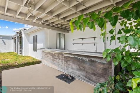 804-810 NE 4th Avenue Fort Lauderdale FL 33304