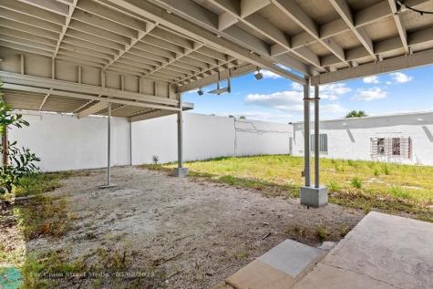 804-810 NE 4th Avenue Fort Lauderdale FL 33304