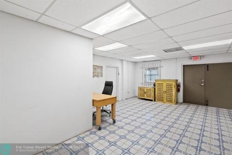 804-810 NE 4th Avenue Fort Lauderdale FL 33304