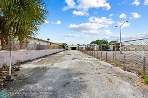 804-810 NE 4th Avenue Fort Lauderdale FL 33304