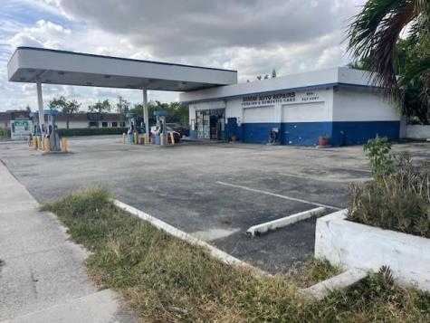 1040 S Federal Highway Dania Beach FL 33004