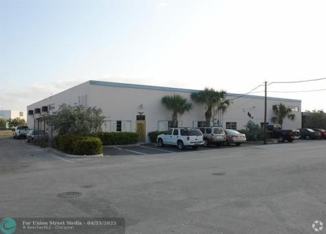 2595 NW 4th Court Fort Lauderdale FL 33311