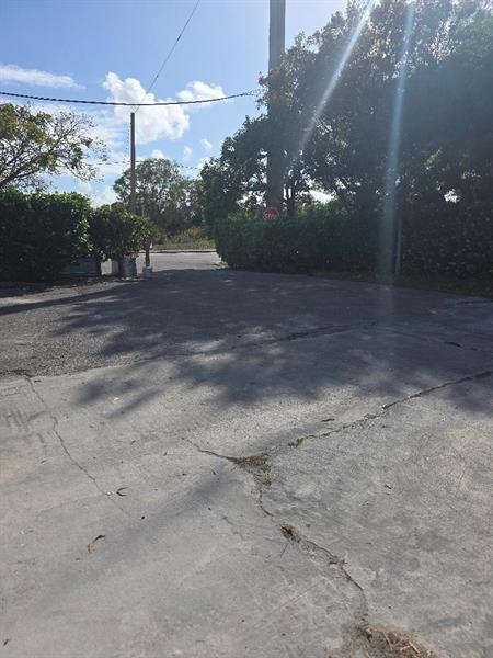 3311 N Dixie Highway Pompano Beach FL 33064