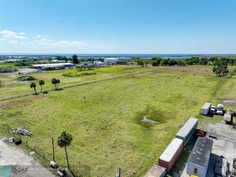 615 State Road 78 Okeechobee FL 34974