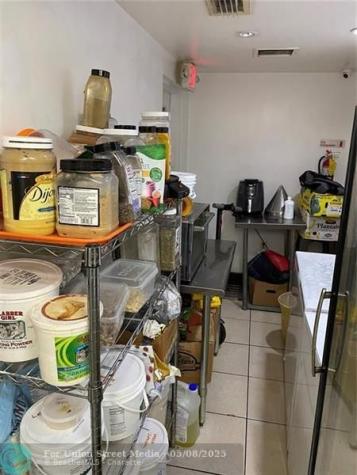 7209 SW 59th Avenue South Miami FL 33143