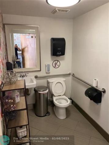 7209 SW 59th Avenue South Miami FL 33143