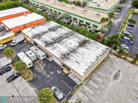 1501 NW 1st Court Boca Raton FL 33432