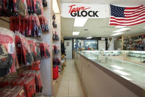 4581 N Dixie Highway Deerfield Beach FL 33064