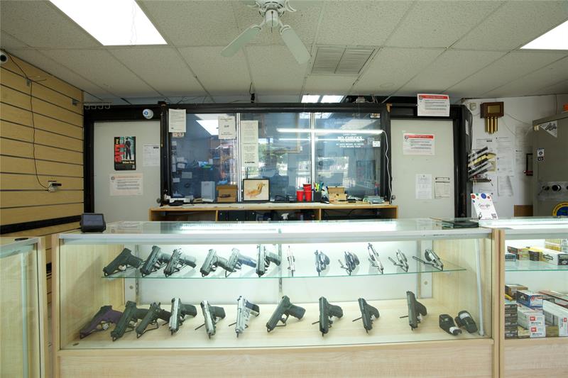 4581 N Dixie Highway Deerfield Beach FL 33064