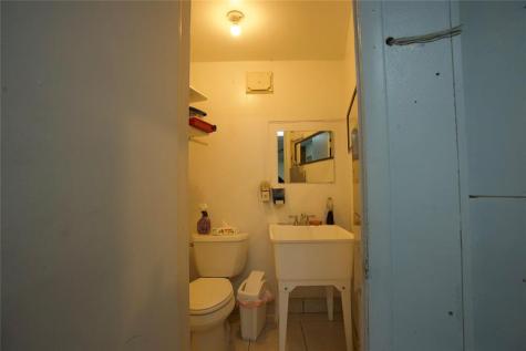 4581 N Dixie Highway Deerfield Beach FL 33064