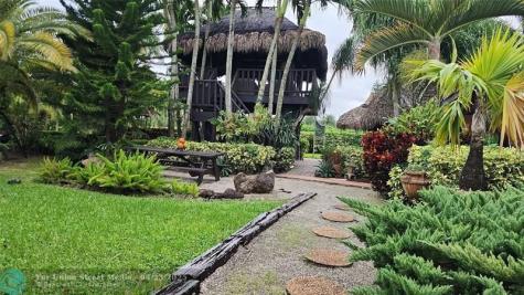 19801 SW 271st Street Homestead FL 33031